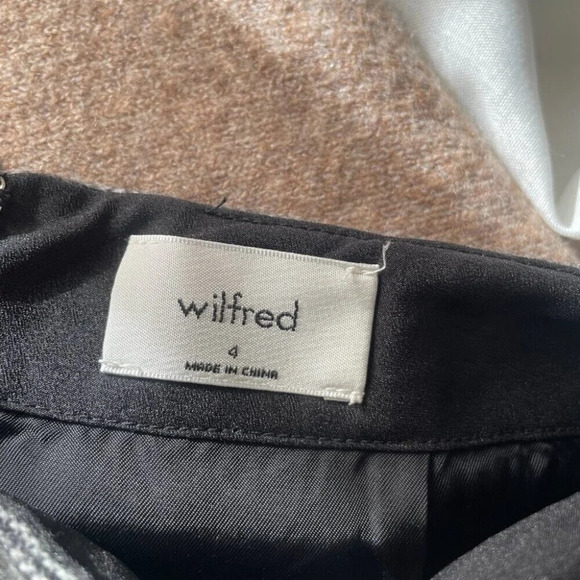 Aritzia Wilfred Wrap Front Wool Cashmere Bow Mini Skirt Grey Plaid Size 4 - Picture 8 of 9